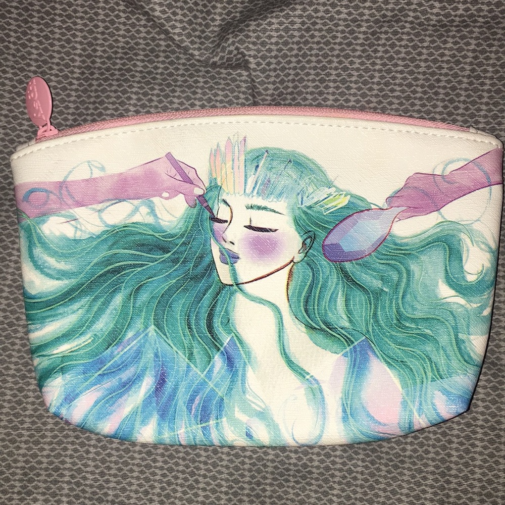 August 2016 Ipsy Makeup Bag